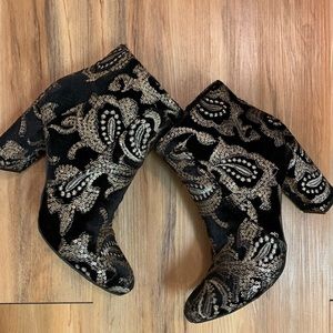 MIA•Block Heel Booty